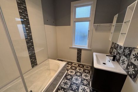 Photo of property in 608 Queen Street East, Levin, 5510