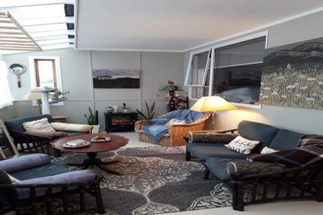 Photo of property in 6 Omata Road, Westown, New Plymouth, 4310