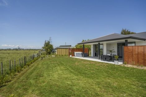 Photo of property in 6 George Street, Bulls, 4818