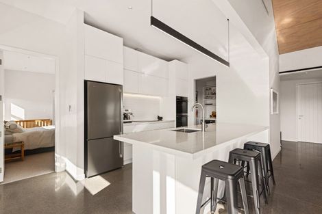 Photo of property in 2 Rangeview Rise, Foxton Beach, Foxton, 4815