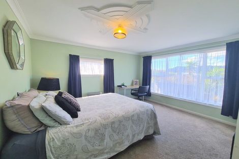 Photo of property in 36 Seabury Avenue, Foxton Beach, Foxton, 4815