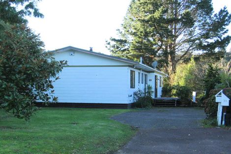 Photo of property in 38 Redlands Grove, Swanson, Auckland, 0612