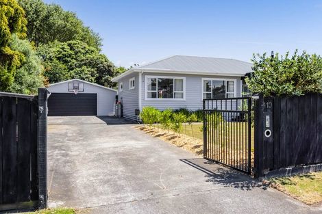 Photo of property in 110 Manawapou Road, Hawera, 4610