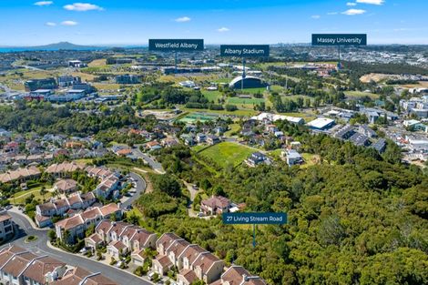 Photo of property in 27 Living Stream Road, Albany Heights, Auckland, 0632