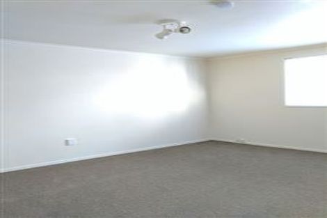 Photo of property in 3/50 Kitchener Road, Milford, Auckland, 0620