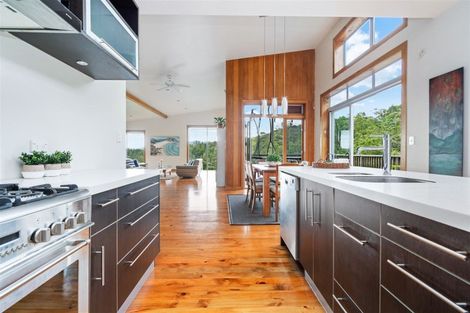 Photo of property in 69 Memorial Drive, Parahaki, Whangarei, 0112