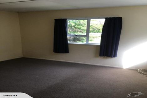 Photo of property in 2/292 Main Road, Tawa, Wellington, 5028