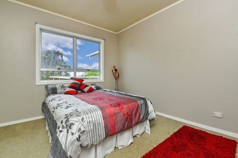 Photo of property in 2/49 Seaview Road, Glenfield, Auckland, 0629