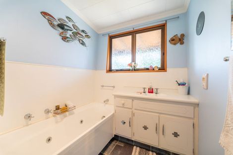 Photo of property in 17 Jarrow Street, Maheno, Oamaru, 9495