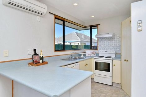 Photo of property in 3/11 Owens Terrace, Upper Riccarton, Christchurch, 8041