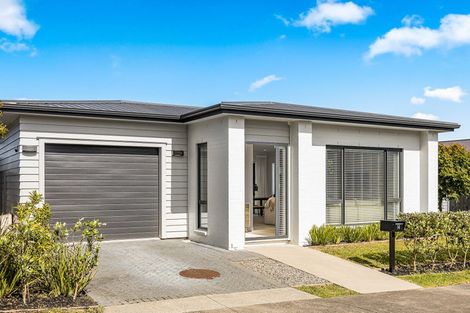 Photo of property in 14 Joseph Mcdonald Drive, Whenuapai, Auckland, 0618
