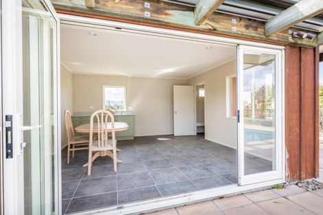 Photo of property in 400 Waimea Road West, Brightwater, 7091