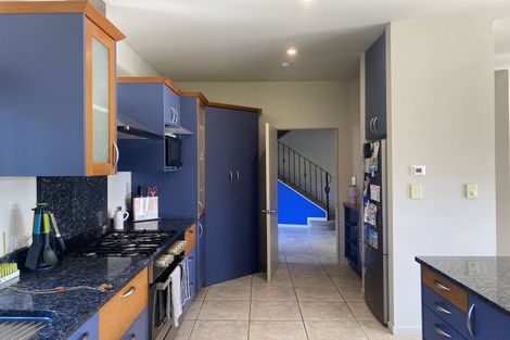 Photo of property in 109-111 Parrs Cross Road, Glen Eden, Auckland, 0612
