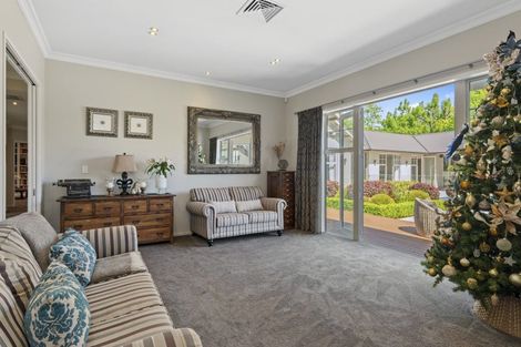 Photo of property in 7 Westall Lane, Avonhead, Christchurch, 8042