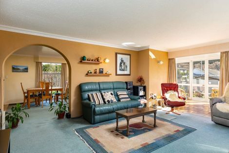 Photo of property in 16 Huia Street, Waikawa, Picton, 7220