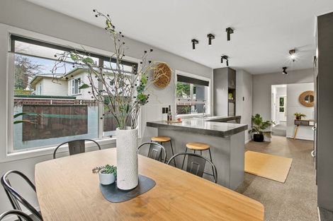 Photo of property in 9 Thames Street, Welbourn, New Plymouth, 4310