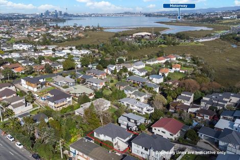 Photo of property in 30b Bracken Avenue, Takapuna, Auckland, 0622