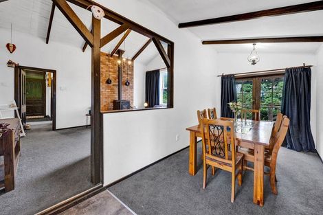 Photo of property in 150 Wirihana Road, Hawera, 4674