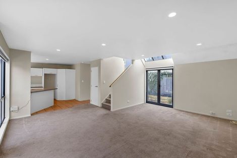 Photo of property in 5/44 London Street, Richmond, Christchurch, 8013