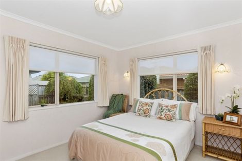 Photo of property in 56 Freyberg Street, Otumoetai, Tauranga, 3110