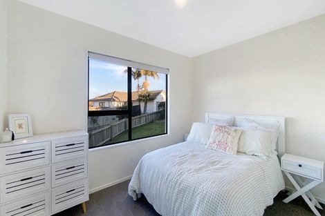 Photo of property in 23 Ian Sage Avenue, Torbay, Auckland, 0630