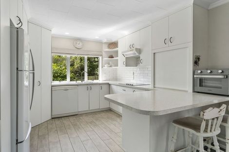 Photo of property in 16 Ferney Place, Richmond Heights, Taupo, 3330