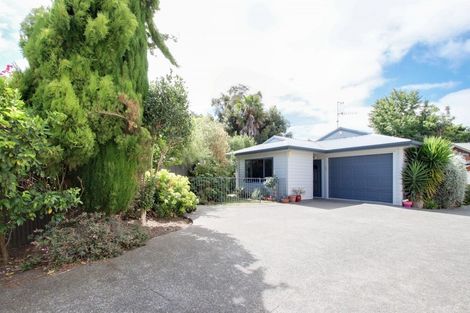 Photo of property in 69b Church Road, Taradale, Napier, 4112