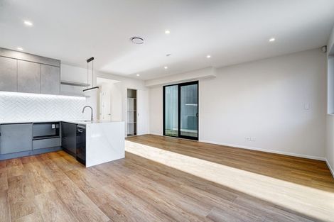 Photo of property in 17 Sails Road, Hobsonville, Auckland, 0616