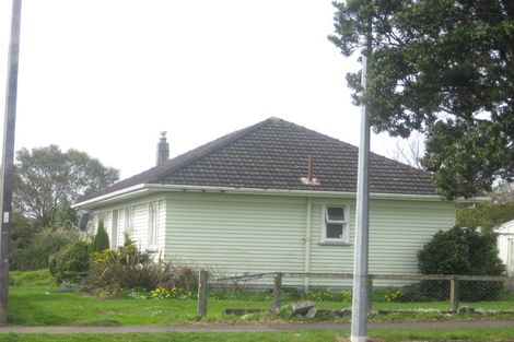 Photo of property in 11 Princess Street, Waitara, 4320