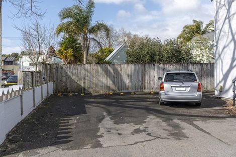 Photo of property in 2/7 Opoia Road, Hamilton East, Hamilton, 3216