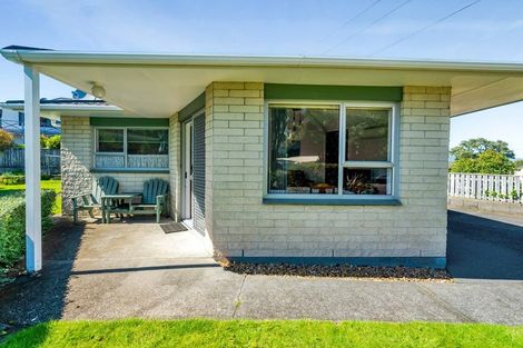 Photo of property in 59 Ngamotu Road, Moturoa, New Plymouth, 4310