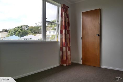 Photo of property in 2/12 Norna Crescent, Kelburn, Wellington, 6012