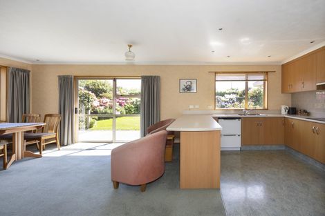 Photo of property in 6 Hannah Place, Holmes Hill, Oamaru, 9401