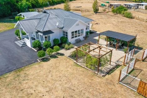 Photo of property in 110 Woodside Road, Matangi, Hamilton, 3284