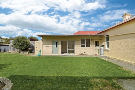 Photo of property in 19 Calder Street, Saint Kilda, Dunedin, 9012