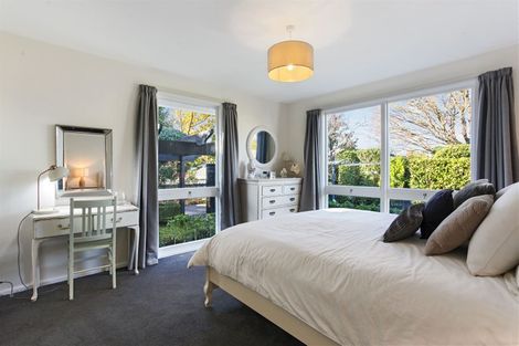 Photo of property in 35 Deepdale Street, Burnside, Christchurch, 8053