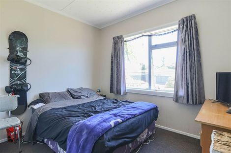 Photo of property in 10 Mahoe Street, Inglewood, 4330