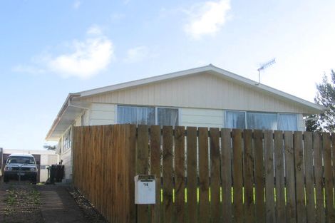 Photo of property in 74 Stillwater Place, Westbrook, Palmerston North, 4412