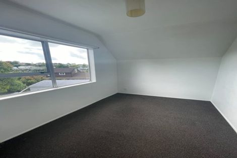 Photo of property in 27 Springtime Crescent, Stanmore Bay, Whangaparaoa, 0932