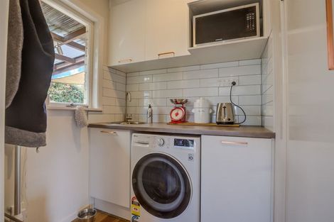 Photo of property in 17 Macmurdo Avenue, Glenview, Hamilton, 3206