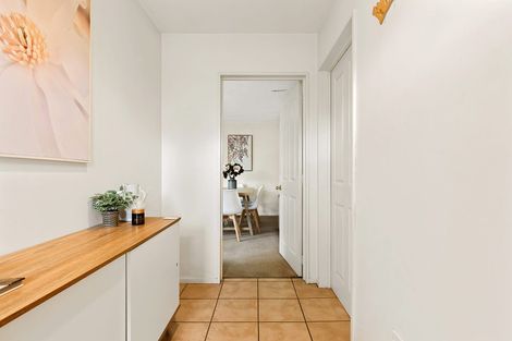 Photo of property in 4 Ashmore Lane, Strowan, Christchurch, 8052