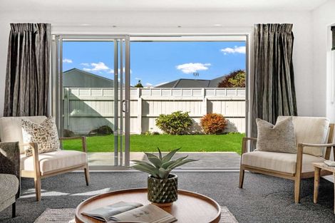 Photo of property in 14 Saint Adela Place, Woolston, Christchurch, 8062