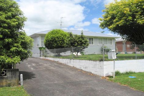 Photo of property in 16 Tairere Crescent, Rosehill, Papakura, 2113