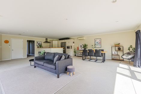 Photo of property in 17 William Donald Drive, Solway, Masterton, 5810