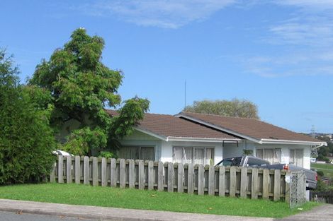 Photo of property in 46 Cedar Heights Avenue, Massey, Auckland, 0614