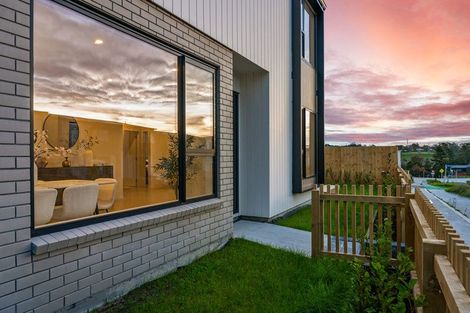 Photo of property in 196 Henwood Road, Westgate, 0814