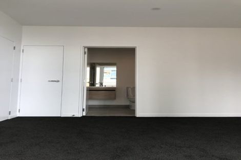 Photo of property in 1/18 Oriental Terrace, Oriental Bay, Wellington, 6011