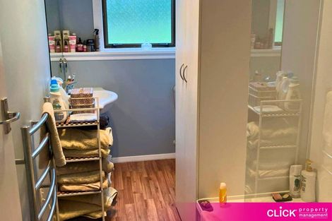 Photo of property in 15 Teignmouth Street, Abbotsford, Dunedin, 9018