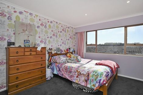 Photo of property in 82 Kildare View, Waikiwi, Invercargill, 9810