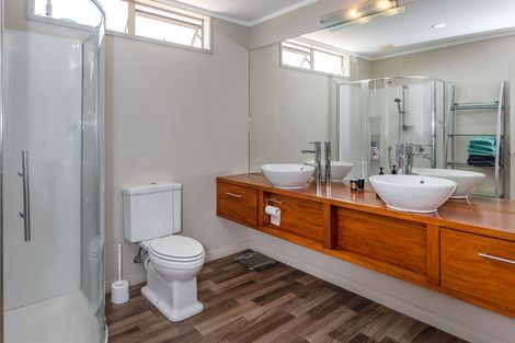 Photo of property in 13 Koromiko Drive, Coromandel, 3506